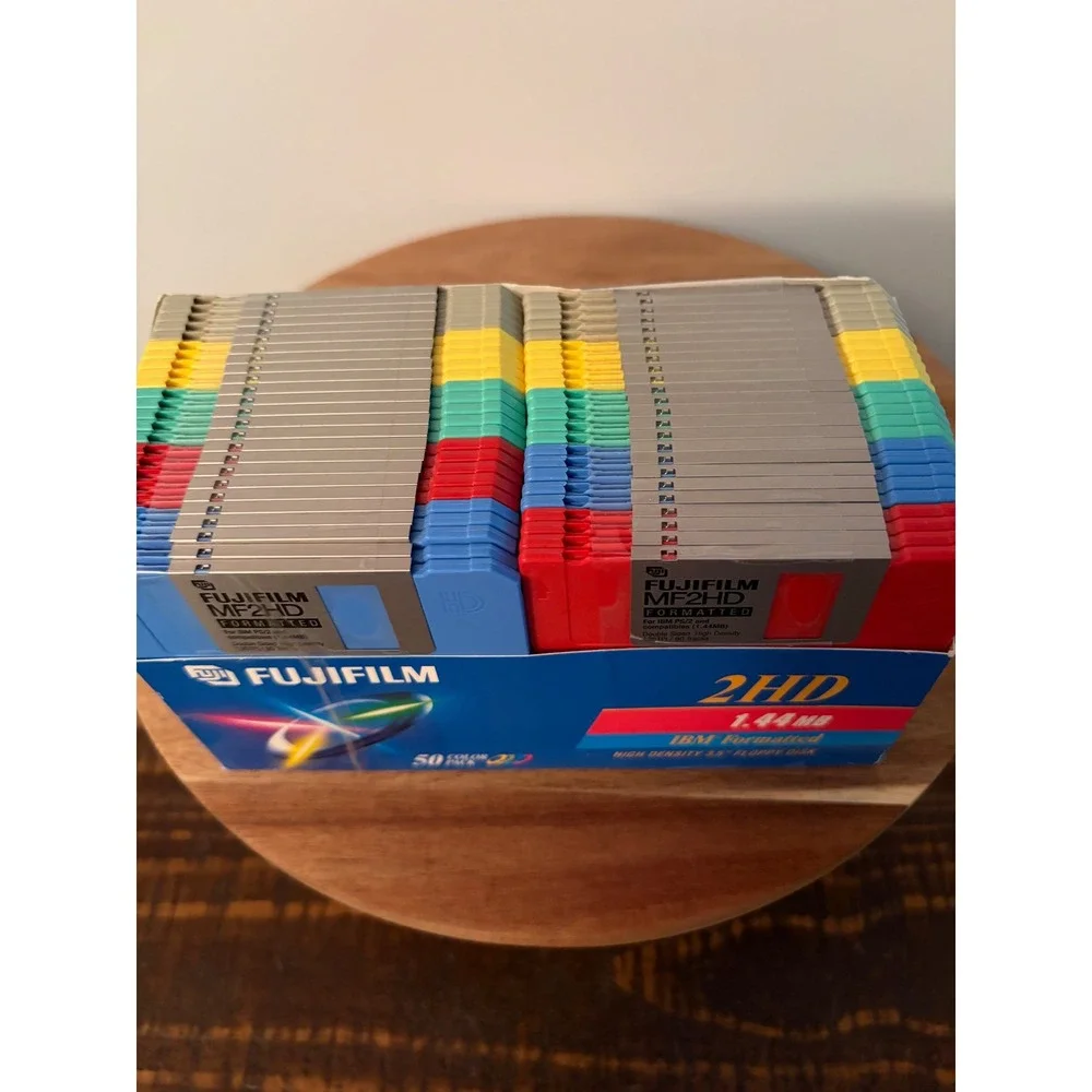 Fujifilm 50 Color Pack 2HD 1.44MB IBM Formatted High Density 3.5